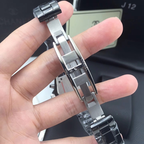 シャネル時計素材ディテール